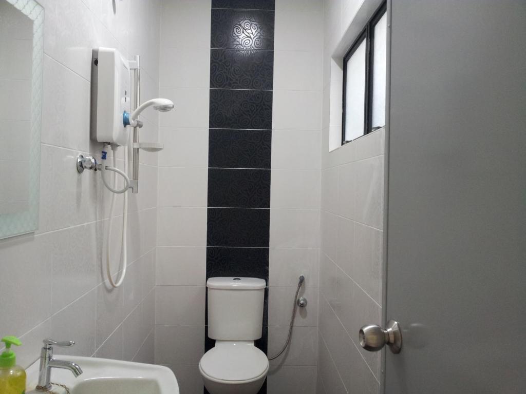 Sunshine Jonker Guesthouse Малакка Номер фото