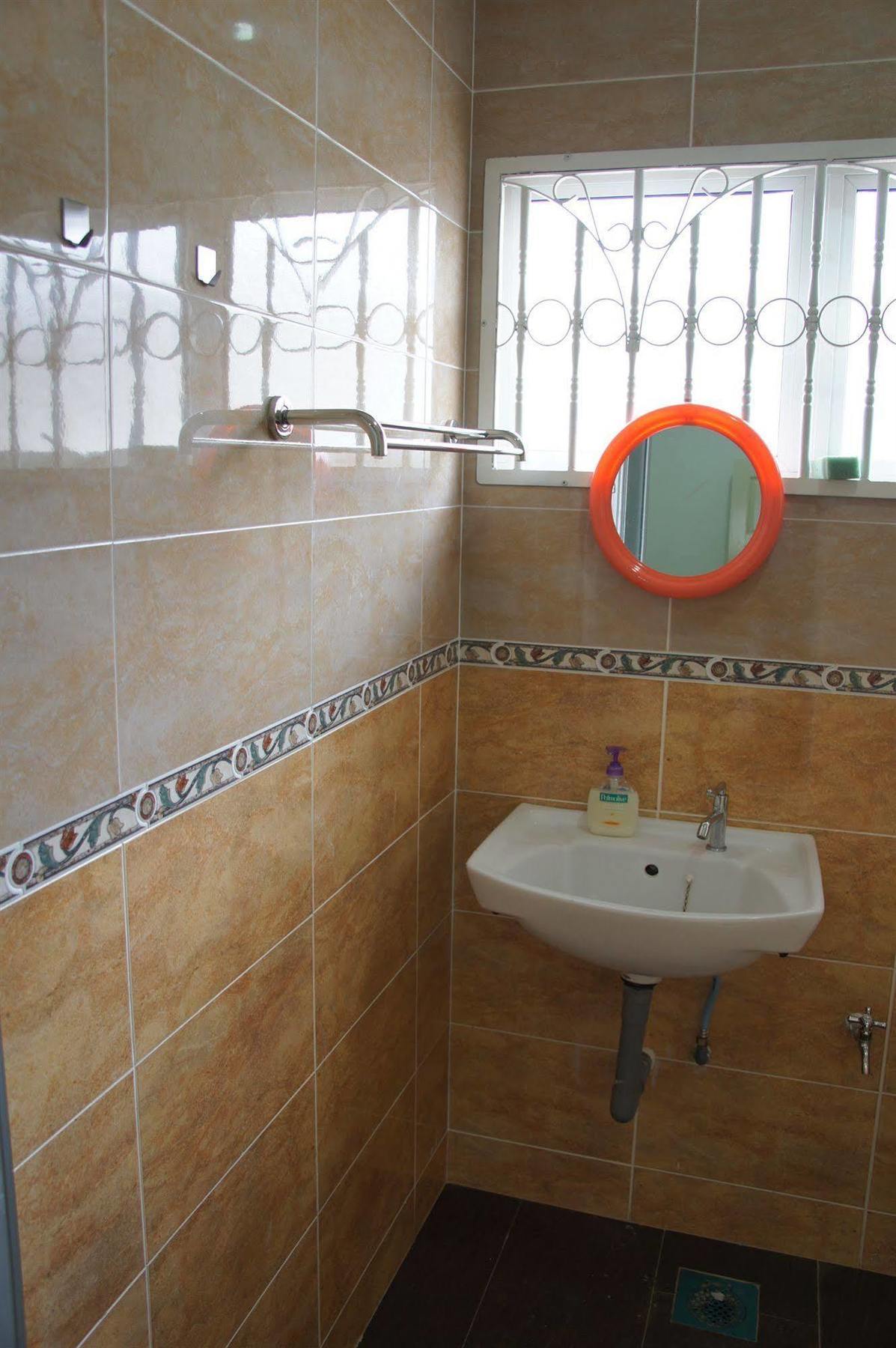 Sunshine Jonker Guesthouse Малакка Экстерьер фото