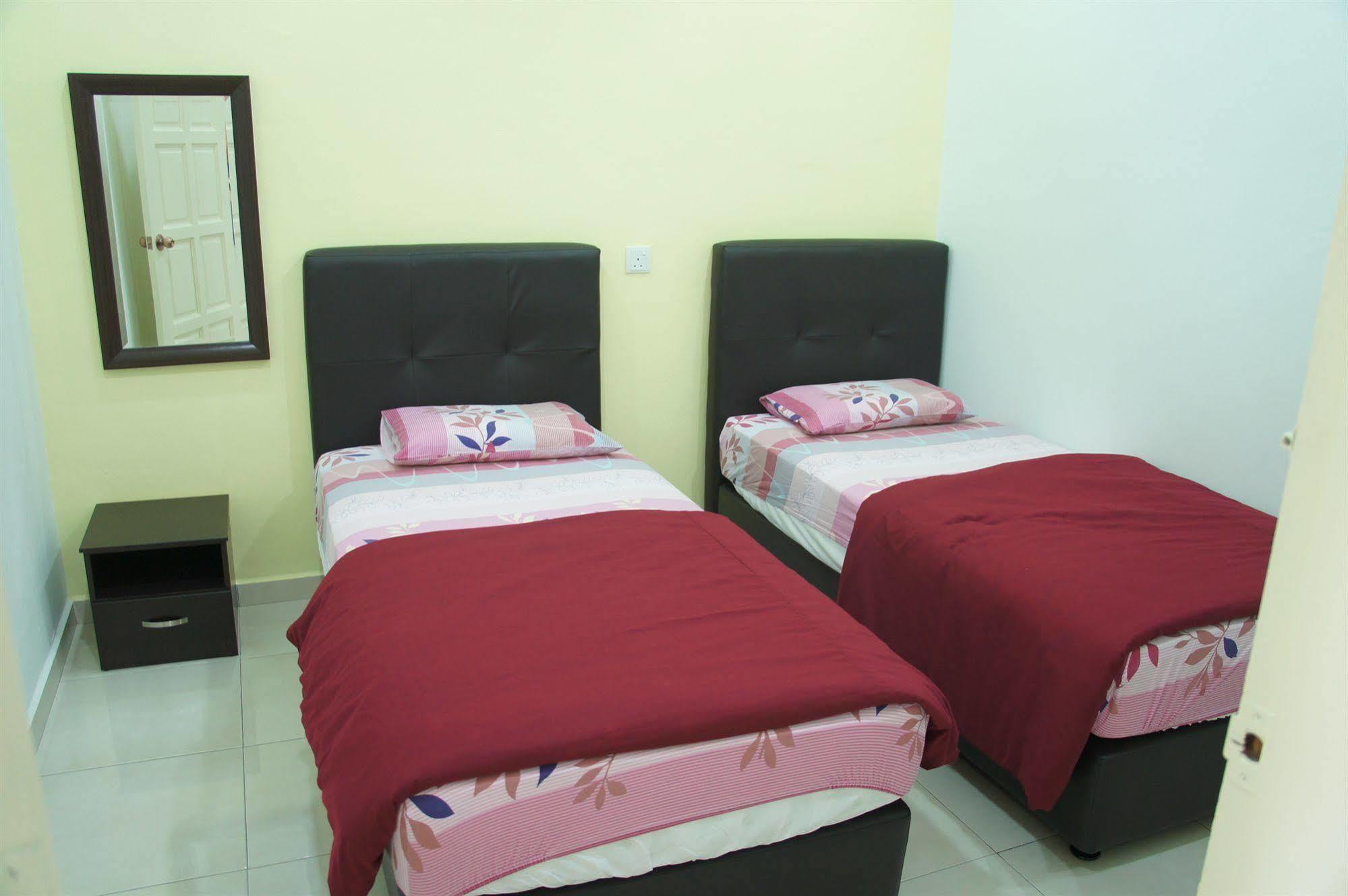 Sunshine Jonker Guesthouse Малакка Экстерьер фото